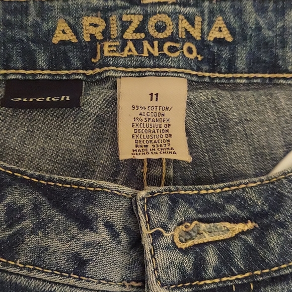 ARIZONA JEAN CO. JEANS - Picture 5 of 6
